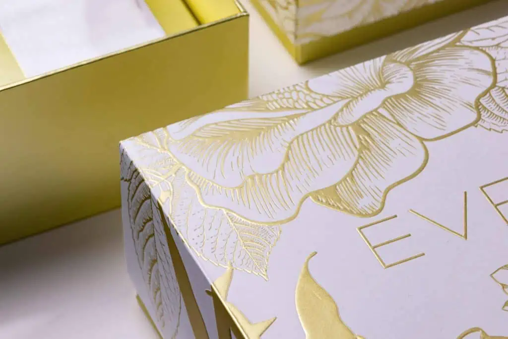 Eco-friendly elegant Eve-Lom-Packaging-Design rigid box Gold pattern emboss sustainable
