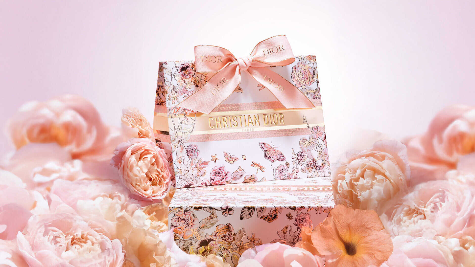 mother's day packaging dior luxury rigid gift bag